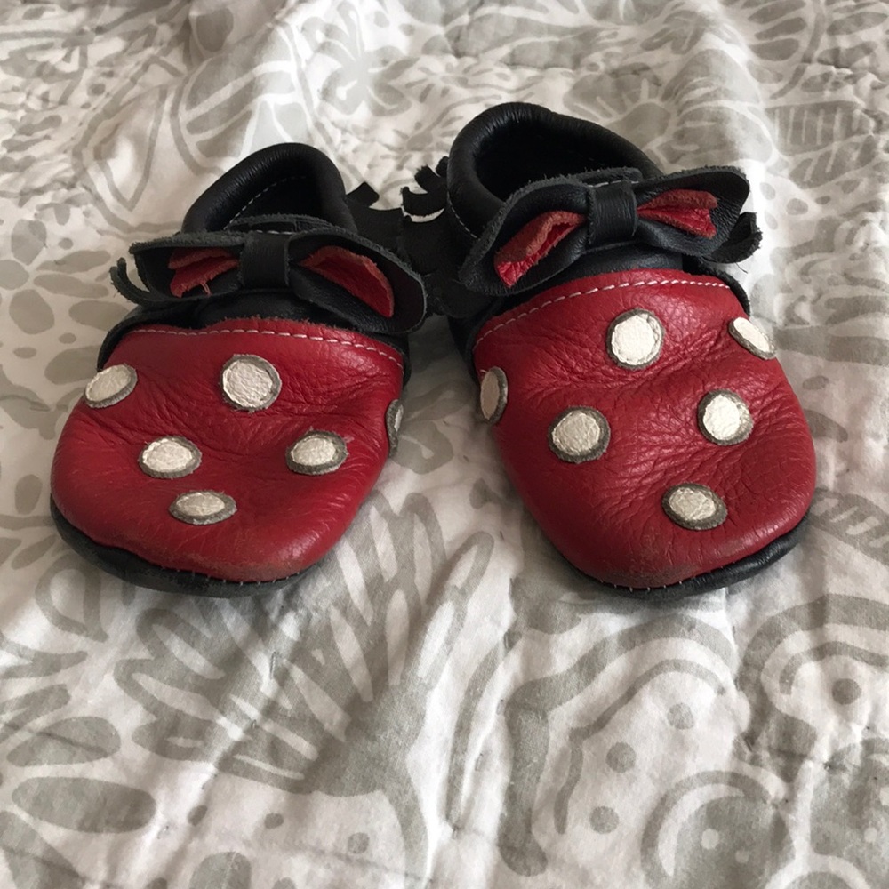 Minnie Mouse moccasins